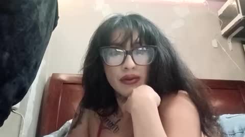 YOUR FUTURE EXXXWIFE online show from 25, 3, 2026