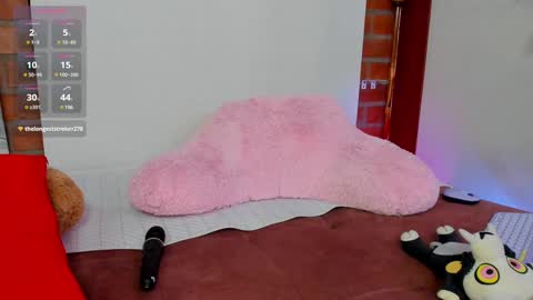 _hottie__ online show from 3, 12, 2024