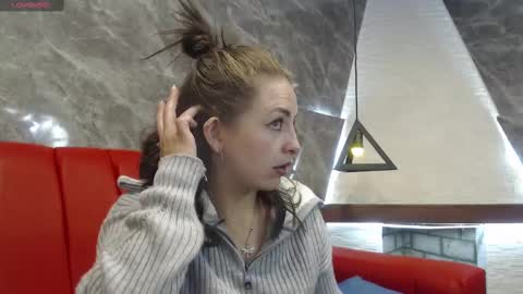 Snapshot of _isaabellaa chatting on 11, 2, 2025 Isa online show from 11, 2, 2025
