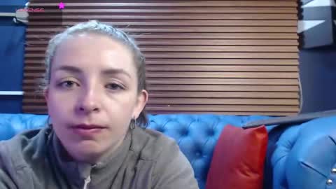 Snapshot of _isaabellaa chatting on 13, 2, 2025 Isa online show from 13, 2, 2025