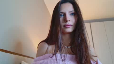 Snapshot of _isiah chatting on 7, 1, 2026 isia online show from 7, 1, 2026