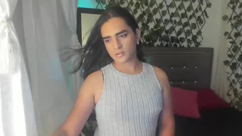 Ivone online show from 15, 9, 2025