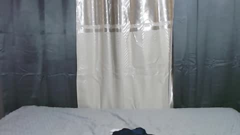 _jazzysweetheart_ online show from 9, 11, 2025