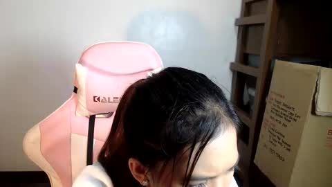 Snapshot of _jennn chatting on 25, 5, 2026 Jen online show from 25, 5, 2026