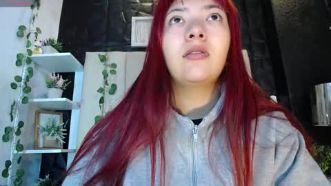 Mia online show from 10, 2, 2025