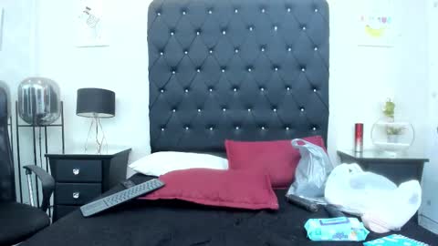 _johnson_alana online show from 13, 12, 2025