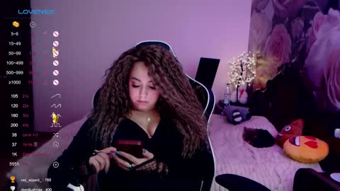 _just_a_queen_3 online show from 4, 12, 2024