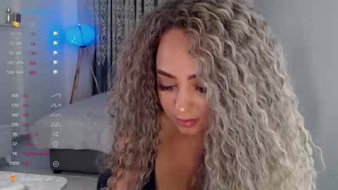 _just_a_queen_3 online show from 21, 10, 2025