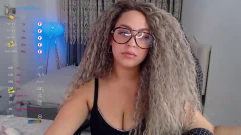 _just_a_queen_3 online show from 2, 11, 2025