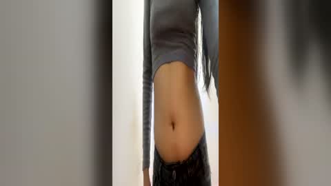 Snapshot of _justagirl chatting on 17, 6, 2026 _justagirl online show from 17, 6, 2026