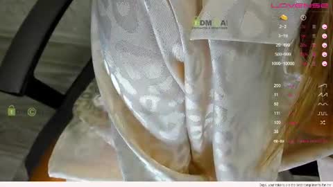 Snapshot of _justcallme_ chatting on 19, 7, 2026 _justcallme_ online show from 19, 7, 2026