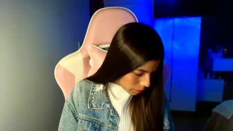 khloe sweet online show from 2, 6, 2026