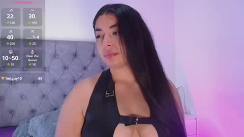 _kimtorres_ online show from 9, 10, 2025