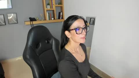 Snapshot of _kiramoon__ chatting on 29, 4, 2026 Kiraaaa 0 online show from 29, 4, 2026