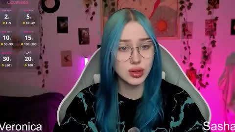 _kitekat_ online show from 17, 12, 2025