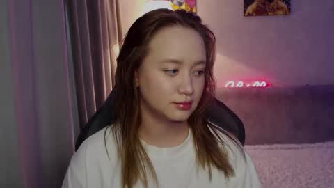 _lalune_ online show from 23, 10, 2025