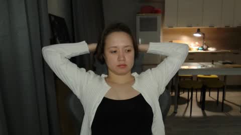 _lalune_ online show from 26, 3, 2026