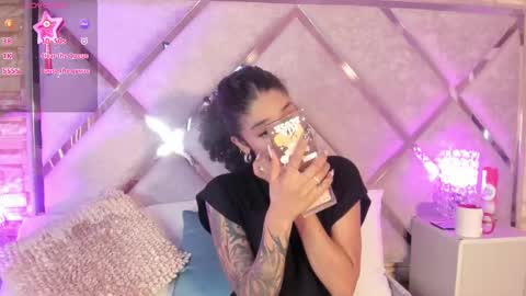Snapshot of _lanna_jhonson_ chatting on 24, 9, 2025 Lanna online show from 24, 9, 2025