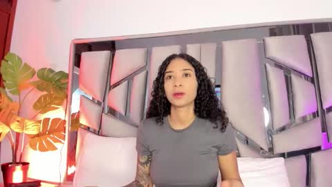 Lanna  online show from 21, 2, 2026