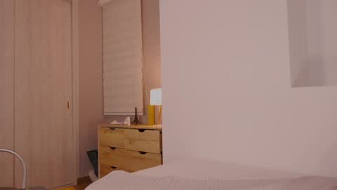 Alejandra suescun online show from 5, 12, 2024