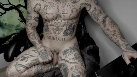 Layne online show from 12, 12, 2024