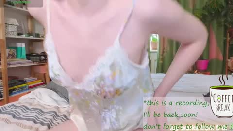 Salome   Lovense always on from 5 tk   My content and your custom requests  online show from 28, 1, 2025