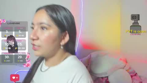 Snapshot of _litle_mily_ chatting on 17, 10, 2025 Mily online show from 17, 10, 2025