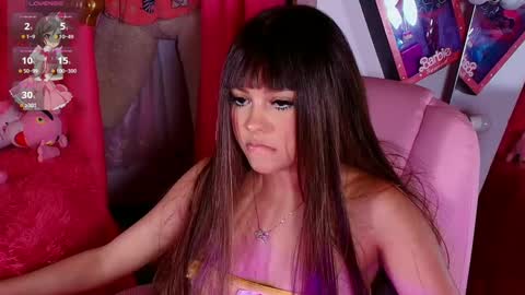 _little_glrl_ online show from 15, 9, 2025