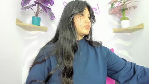 Ivy 3 online show from 27, 9, 2025