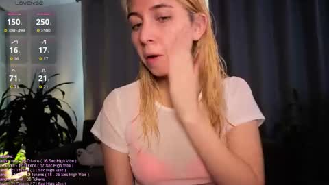 Snapshot of _littlesammy chatting on 14, 6, 2026 Sammy online show from 14, 6, 2026