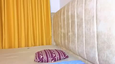 Littlevenus online show from 8, 11, 2025