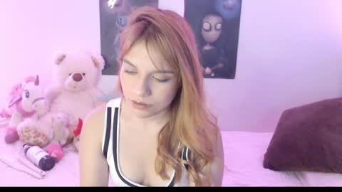 Snapshot of _lloou_ chatting on 2, 6, 2026 Sofia 3 online show from 2, 6, 2026