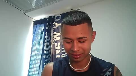 _logan_colton_ online show from 10, 9, 2025