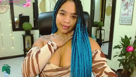 Snapshot of _lorraine_love chatting on 21, 10, 2025 Hi guys I am Camila online show from 21, 10, 2025