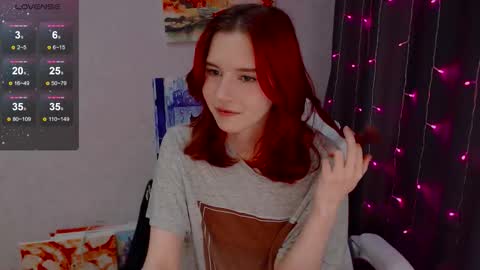 Snapshot of _lovelylu_ chatting on 4, 10, 2025 Lu online show from 4, 10, 2025