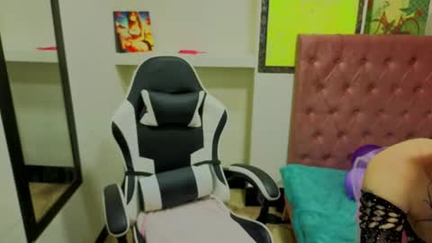 Lucia online show from 20, 10, 2025