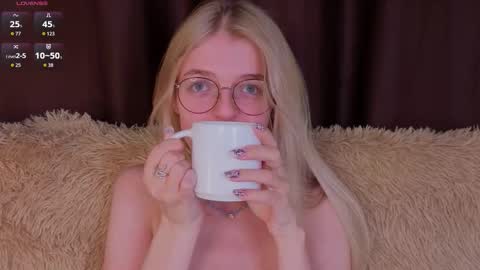 Monica online show from 29, 10, 2025