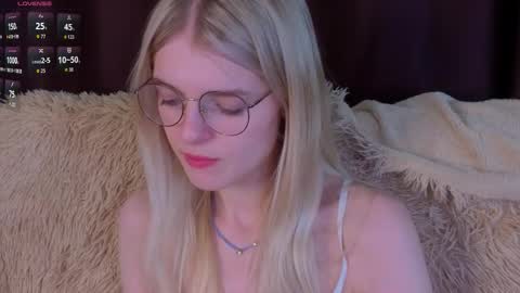 Monica online show from 14, 11, 2025