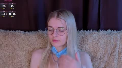 Monica online show from 24, 11, 2025