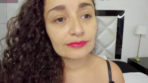 Snapshot of _luna__sweet_ chatting on 5, 2, 2025 luna sweet online show from 5, 2, 2025