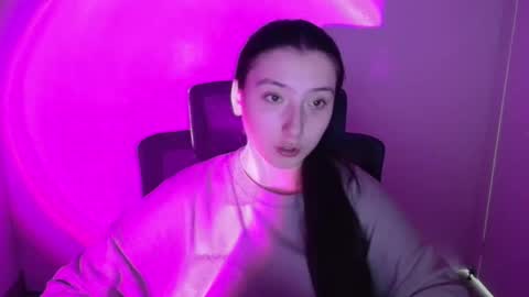 Luna online show from 12, 9, 2025