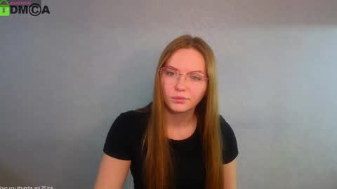 Snapshot of _lysafeta_ chatting on 1, 2, 2025 Welcome guys Pleasure to see you all here My name is Lysafeta and MichaelaTip menu is active Private is open online show from 1, 2, 2025