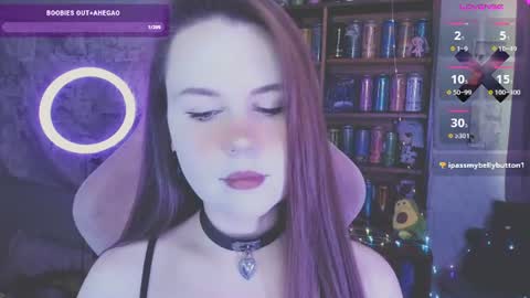 Snapshot of _m_o_n_s_t_e_r_e_n_e_r_g_y_ chatting on 12, 7, 2026 Mia online show from 12, 7, 2026