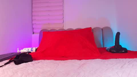 Maddy online show from 22, 11, 2025