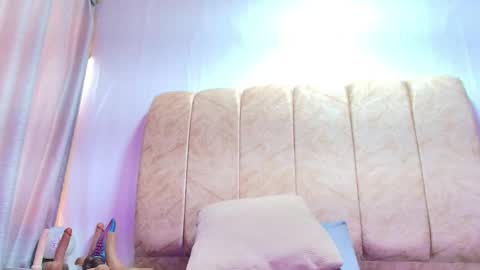 _marcela__ online show from 3, 10, 2025