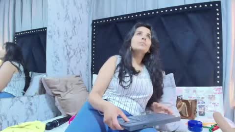 Snapshot of _marcela__ chatting on 4, 6, 2026 _marcela__ online show from 4, 6, 2026