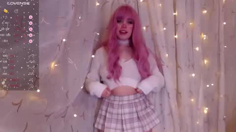 Snapshot of _marcelline_ chatting on 2, 1, 2025 Kira online show from 2, 1, 2025