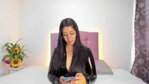Maria paula online show from 20, 12, 2024
