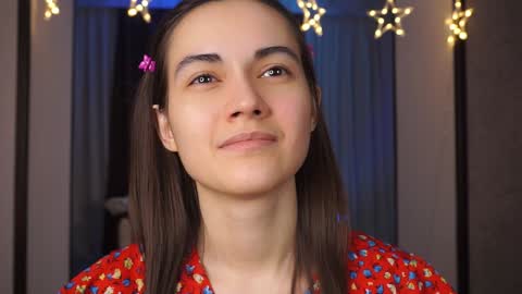  Gwen  online show from 10, 1, 2025