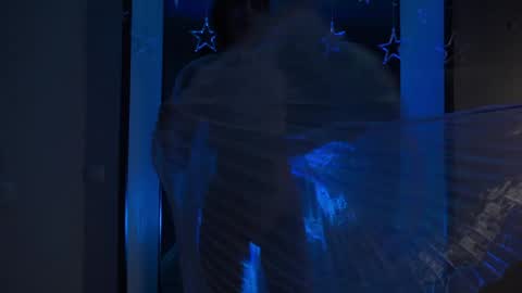  Gwen  online show from 9, 2, 2025